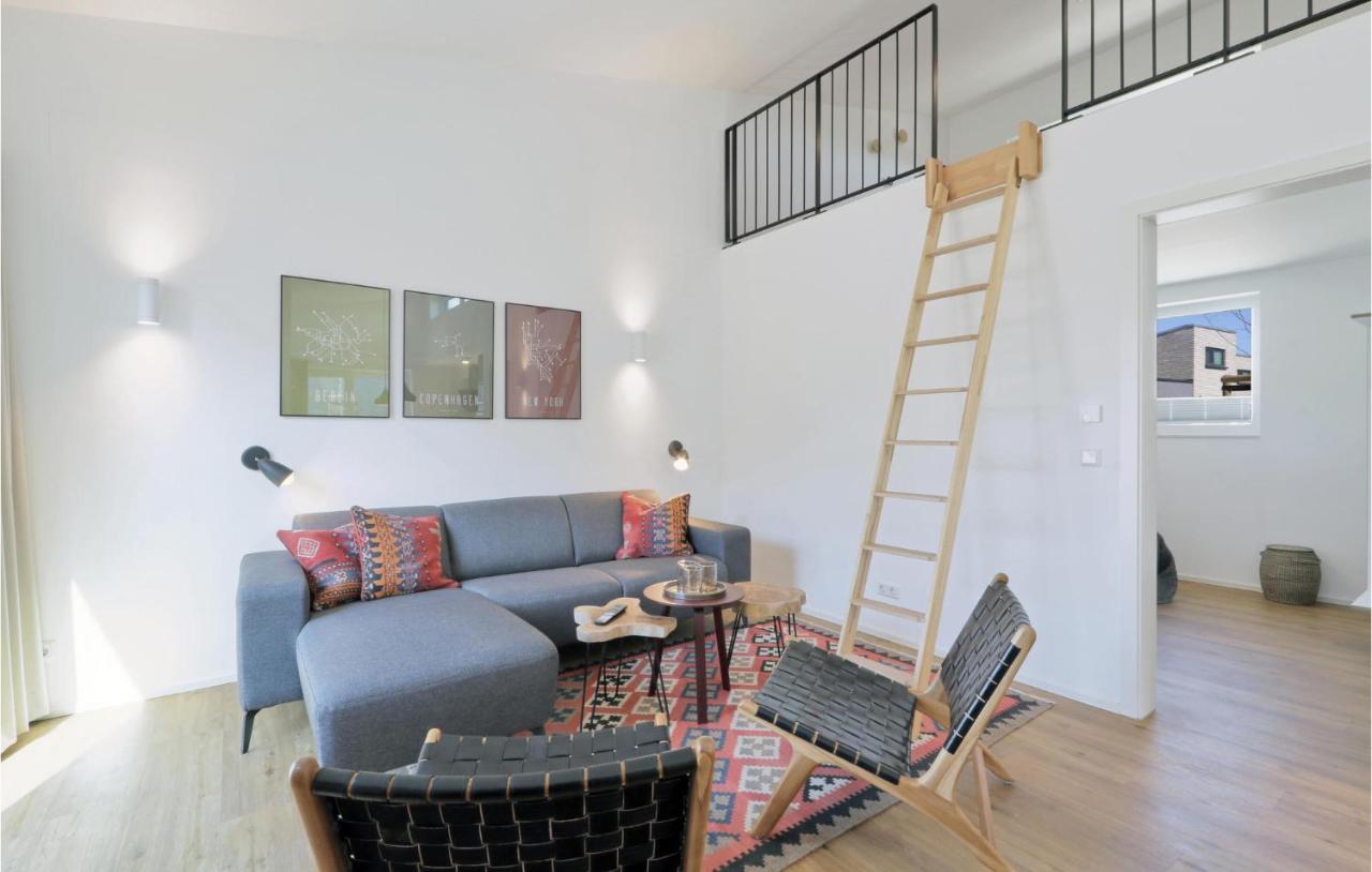 Beautiful Home In Lembruch-Duemmer See With Wifi Exterior photo